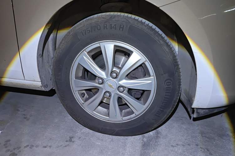 Used Chevrolet Sail 2015 Sail 3 1.5L Manual with Ideal Sunroof Edition
