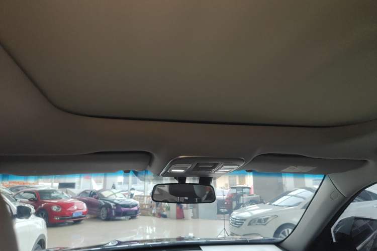 Used Geely Auto Emgrand X7 Sport 2022 1.8TD DCT Zhiya Trim Headliner