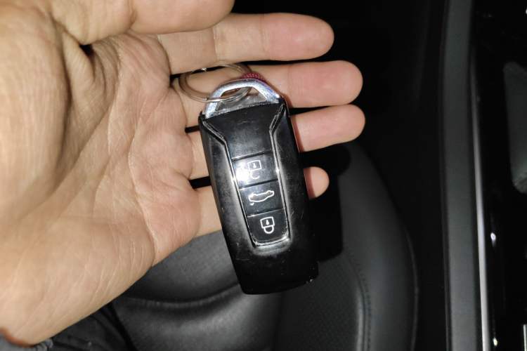 Used Volkswagen Touareg 2020 2.0 TSI RuiShang Edition China VI Standard Vehicle Key