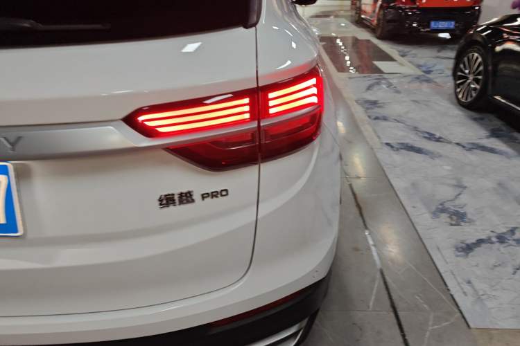 Used Geely Auto Coolray 2020 PRO 240T DCT Hunter
