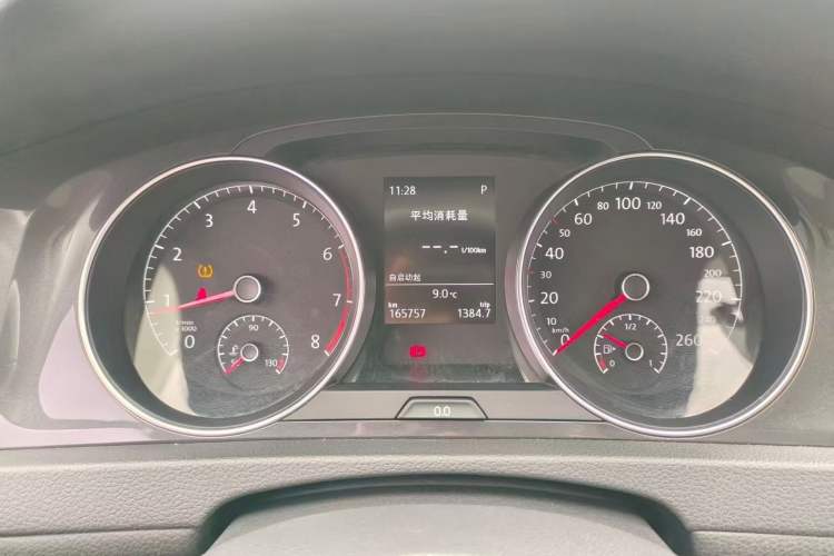 Used Volkswagen Golf 2015 1.4TSI Automatic Comfort Model
