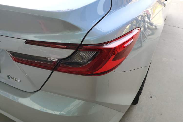 Used Toyota Camry 2024 Dual-Motor 2.0 HGVP Luxury Edition