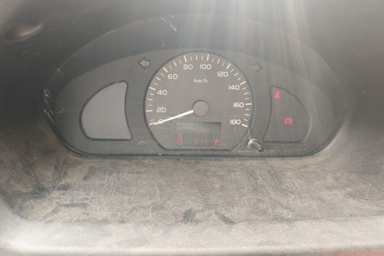 Used Wuling Rongguang S 2021 1.2L Base Model Window-Sealed 2-Seat LSI Car