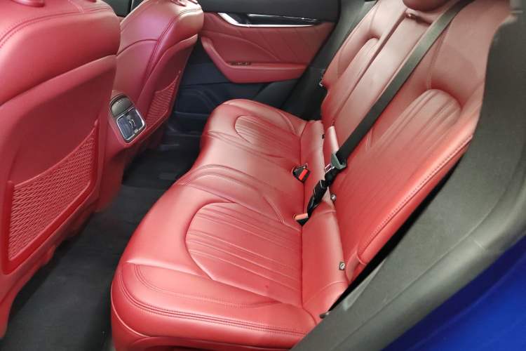 Used Maserati Levante 2018 3.0T Classic Edition Left Rear Seat