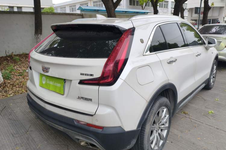 Used Cadillac XT4 2020 28T Two-Wheel-Drive Leading Version