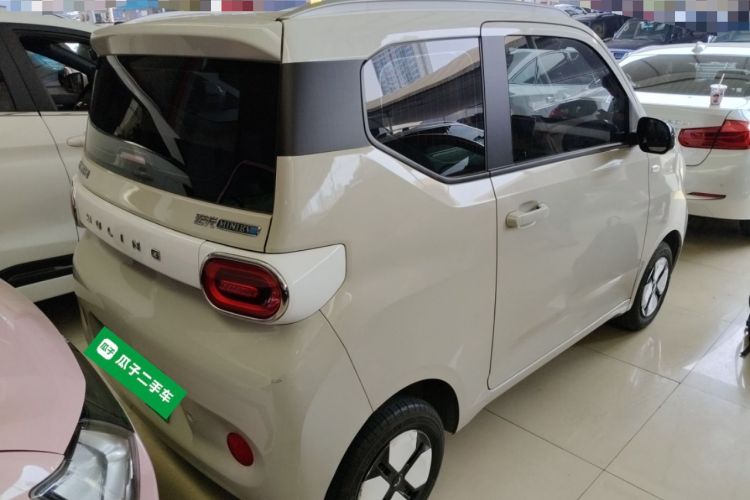 Used Wuling Hongguang MINIEV 2024 3rd Generation 215km Advanced Version Rear Right 45 Deg