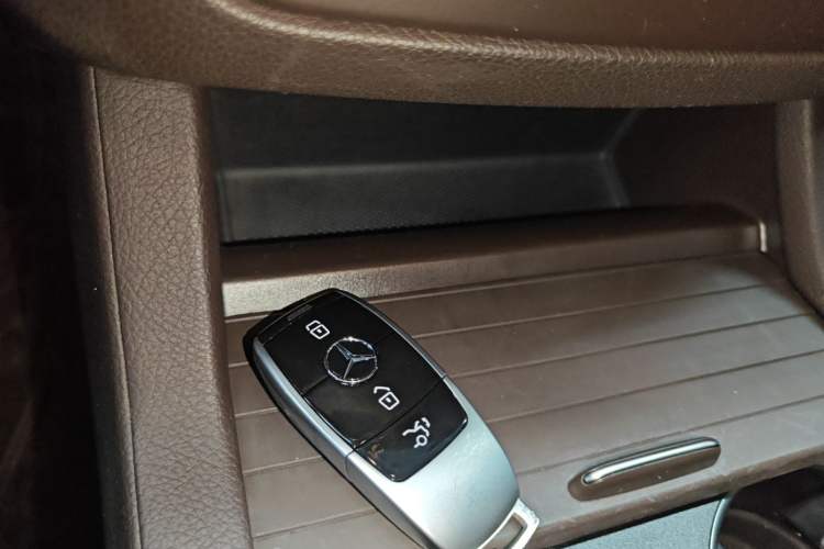 Used Mercedes-Benz GLS 2018 Facelift GLS 320 4MATIC
