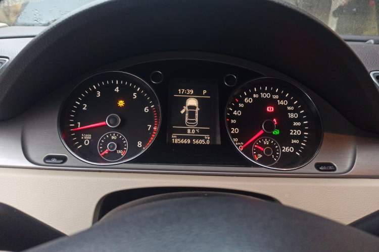 Used Volkswagen Magotan 2012 1.8TSI Luxury Model Instrument Cluster