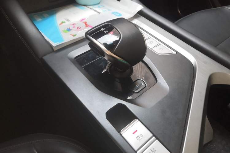 Used JETOUR X90 PLUS 2021 1.6TD DCT Villa 5 Seats Gear Lever