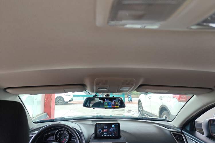 Used Mazda Mazda 3 Axela 2017 Sedan 1.5L Automatic Comfort Model Emission Standard China V