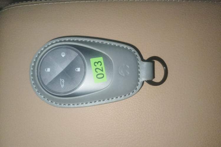 Used Nio ES8 2018 355 km Base Version 7-Seater Edition