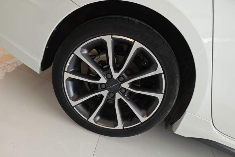 Used Lynk & Co 03 2019 1.5TD DCT Sport Edition China VI Standard Right Rear Wheel Hub