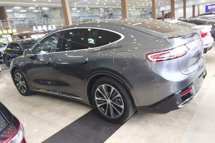 Used Hima Luxeed R7 2025 Range-Extended Version 251 km Max
