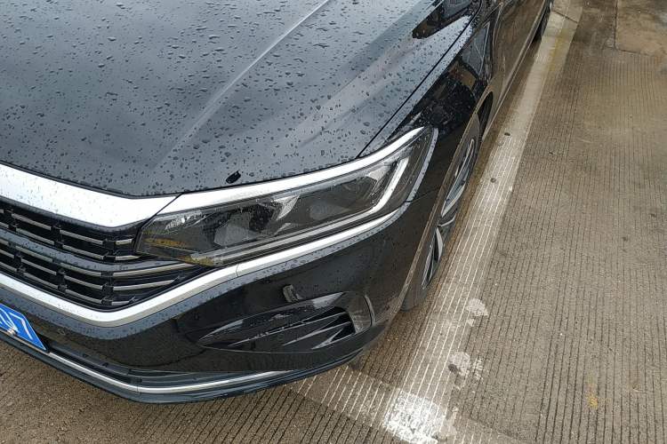 Used Volkswagen Passat 2023 Revised 330TSI Elite Edition Left Front Headlight