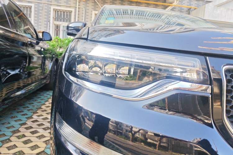 Used Jeep Grand Commander 2018 2.0T Four-Wheel Drive Premium Navigation Version China V