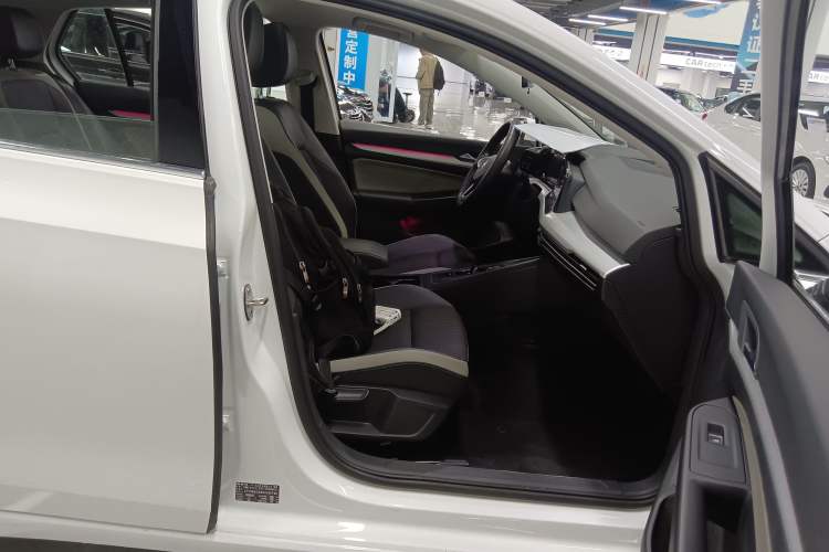 Used Volkswagen Golf 2021 280TSI DSG Pro Right Front Seat