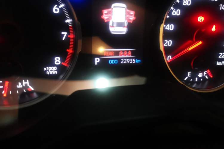 Used Toyota RAV4 2020 2.0L CVT Two-Wheel Drive Urban Edition Odometer Close Up