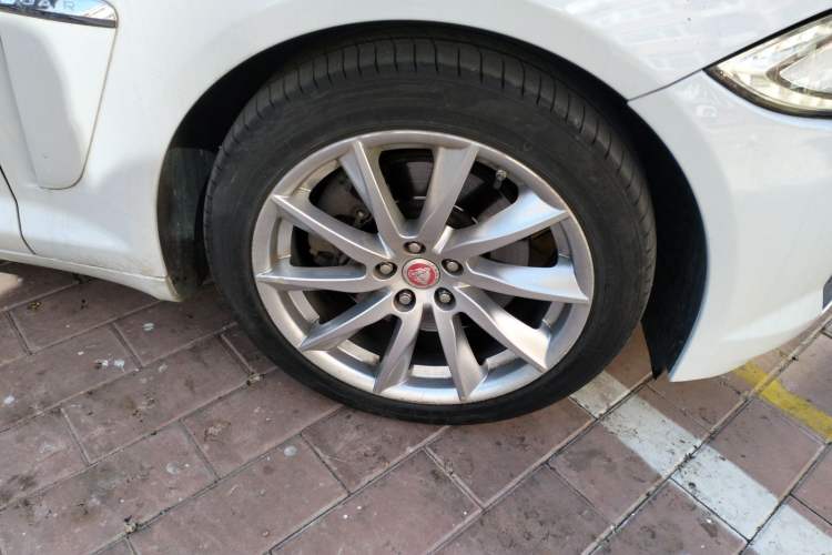 Used Jaguar XF 2015 XF 2.0T Sportbrake Luxury Edition