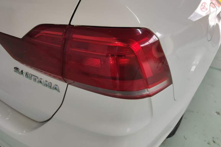 Used Volkswagen Santana 2019 1.5L Manual Fashion Edition China VI Standard