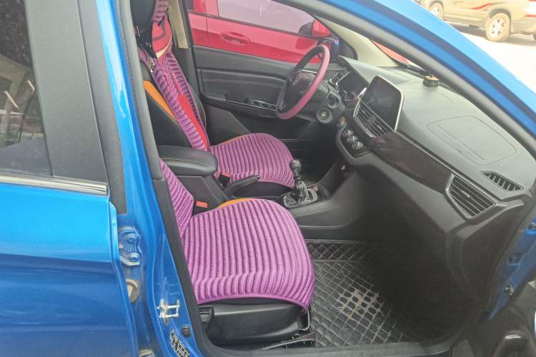 Used Baojun 310 2017 1.5L Manual Luxury Model
