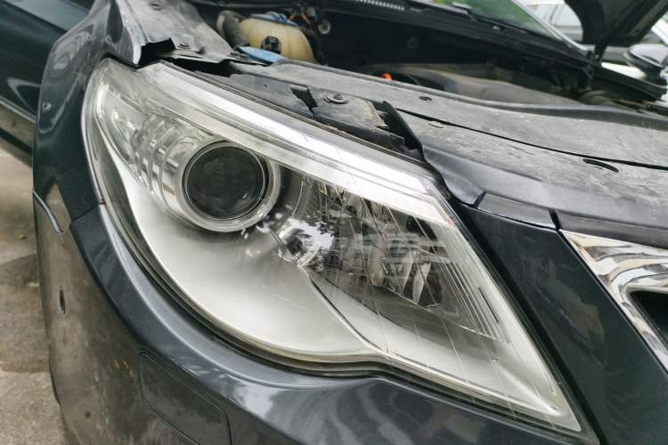 Used Volkswagen FAW-Volkswagen CC 2011 2.0 TSI Ultimate Edition Right Front Headlight