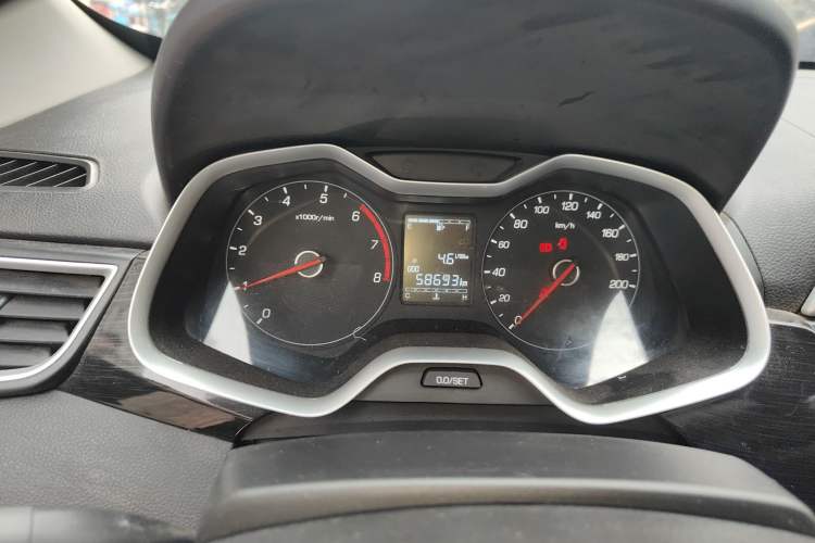 Used Baojun 310 2016 1.2L Manual Value Edition