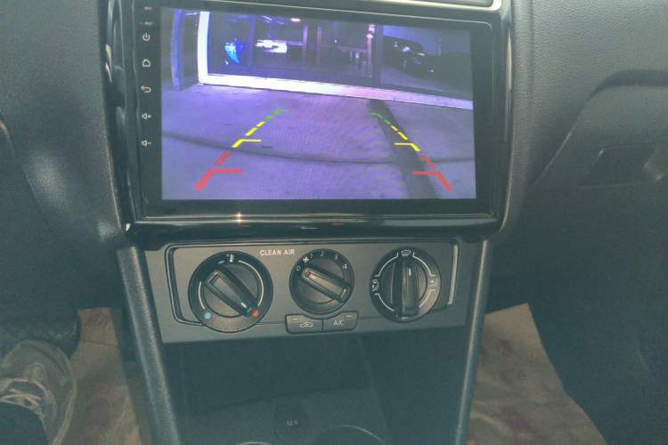 Used Volkswagen Polo 2016 1.4L Automatic Trendy Model Audio And AC Panel