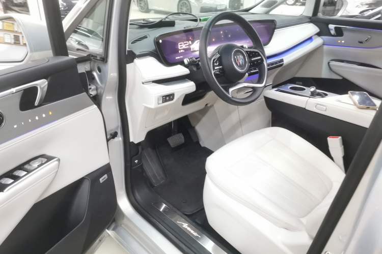 Used Buick GL8 New Energy 2024 Lu Zun Luxury Edition 7-Seater