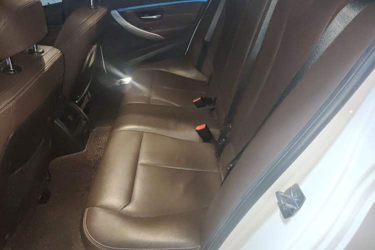 Used BMW 3 Series 2019 320i M Sport Package
