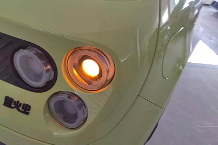 Used firefly 2025 Free Edition
