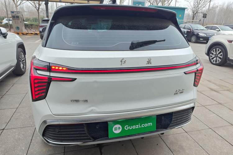 Used Hongqi HS3 2023 1.5T Two-Wheel Drive Shanwei Edition
