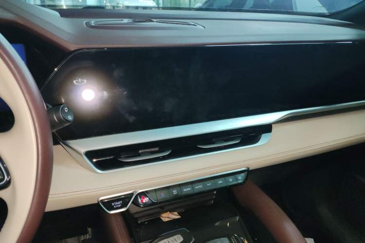 Used Geely Auto Monjaro L 2021 2.0TD DCT EVO Two-Wheel Drive Smart Luxury Version
