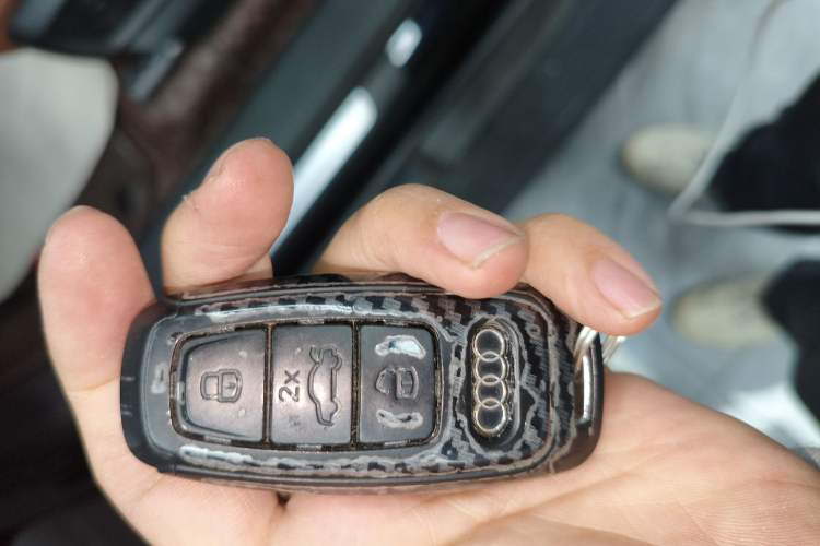 Used Audi Q7 2021 55 TFSI quattro S line Sport model