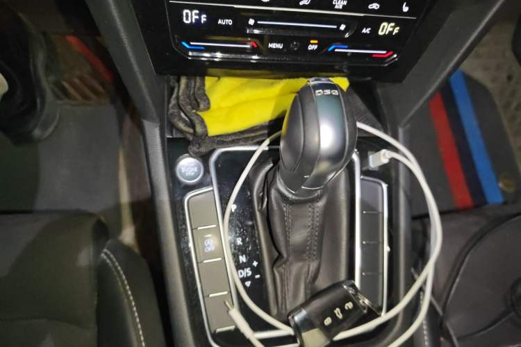 Used Volkswagen Magotan 2020 380TSI DSG Luxury Version Gear Lever