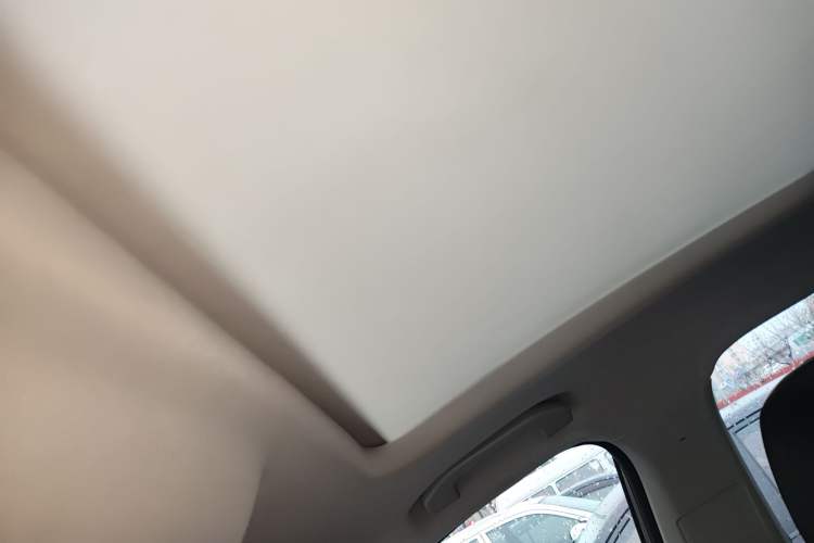 Used Roewe RX5 2023 1.5T Elite Edition
