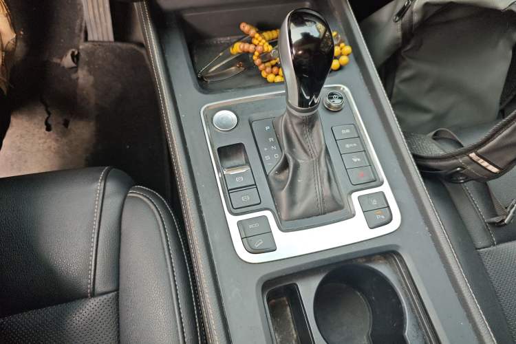 Used BYD Tang 2019 2.0T Automatic SmartConnect Luxury 7-Seater China VI Standard