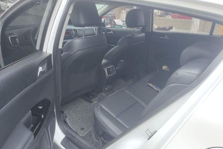 Used Kia KX5 2016 2.0L Automatic 2WD GLS Left Rear Seat