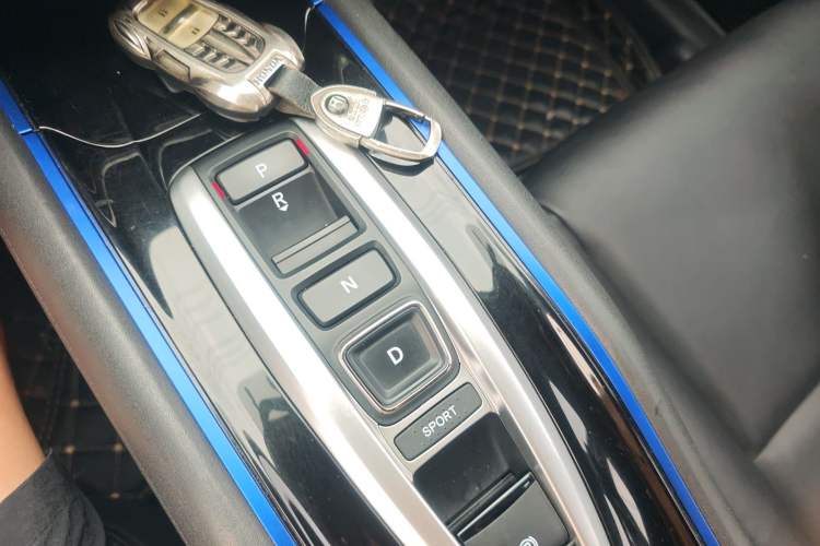 Used Everus VE-1 2021 Travel Edition
