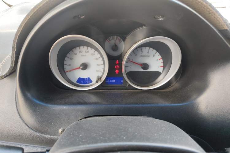 Used Baojun Lechi 2012 Revised Version 1.2L Manual Sporty Edition Dynamic Type
