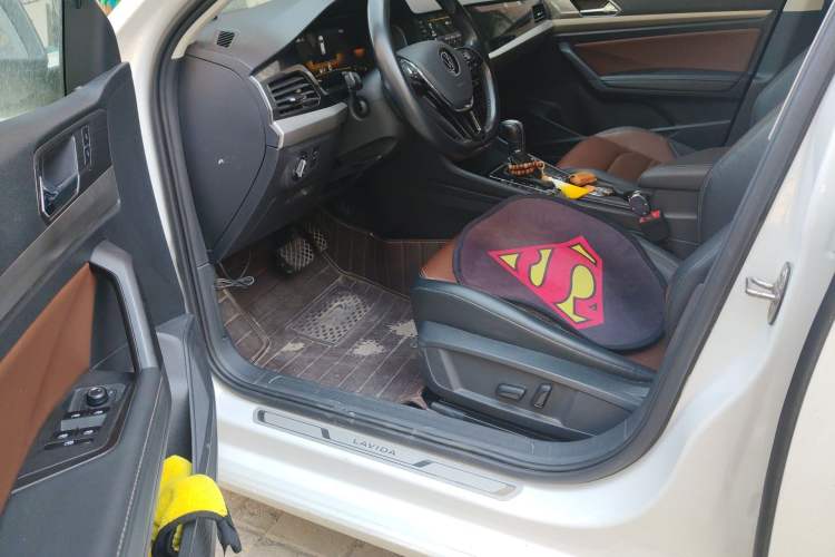 Used Volkswagen Lavida 2022 280TSI DSG Luxury Edition Driver Seat