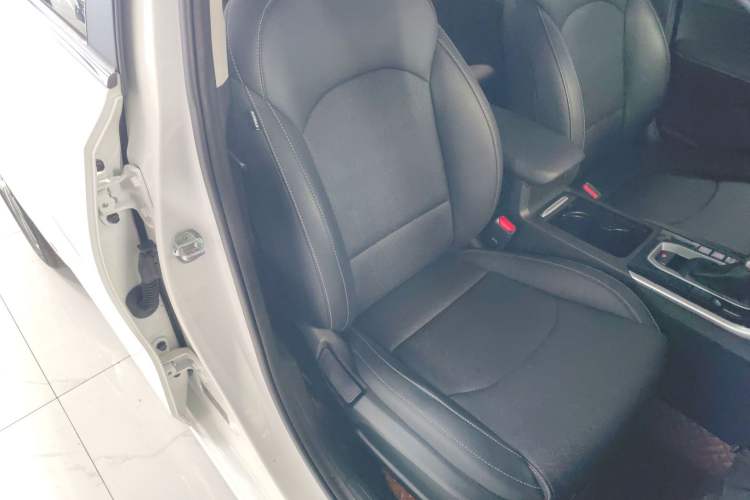 Used Kia K3 2021 1.5L CVT Fashion Edition Right Front Seat