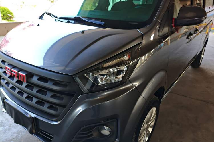 Used Jinbei Gold Hiace 2023 1.5L Passenger Vehicle Engineering Lion 9 Seats Left Front Headlight