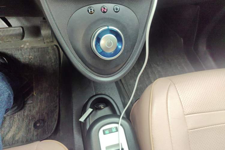 Used ORA Black Cat 2019 351 km Goddess Edition
