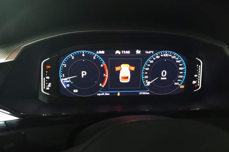 Used Volkswagen FAW-Volkswagen CC 2023 Hunting Vehicle 380TSI Hunter's Heart Edition