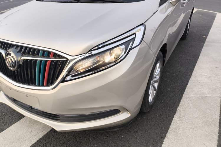 Used Buick GL8 2017 ES 28T Comfort Model China V Standard