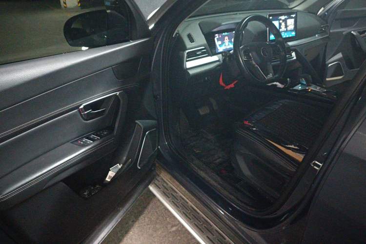 Used BYD Song Pro 2019 1.5T Automatic Elite Edition
