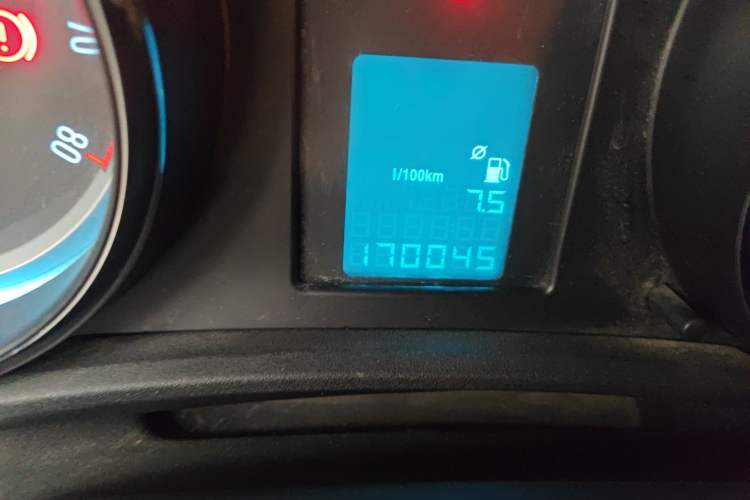 Used Buick GT 2012 XT 1.6L Manual Entry-Level Model