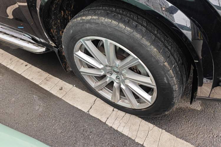 Used Volvo XC90 2019 T6 ZhiZun Edition 7-Seater China V Standard
