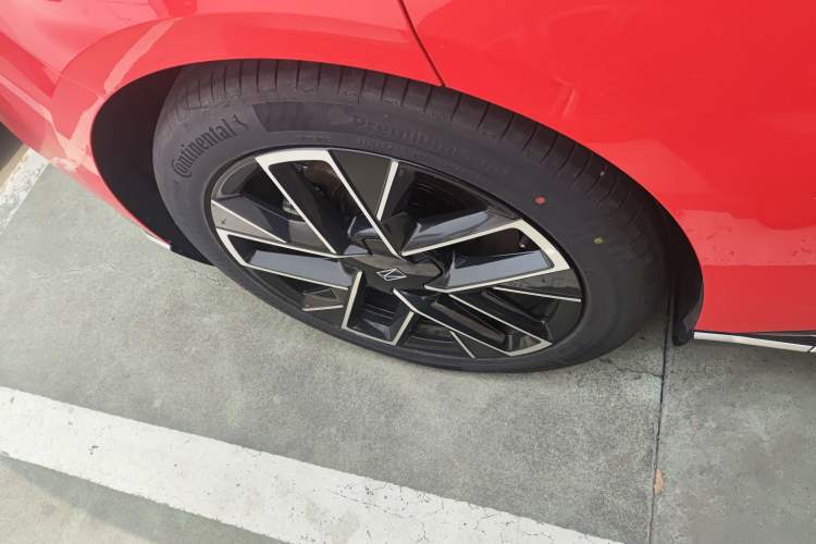 Used Avatr 06 2025 Pro Range-Extended Edition
