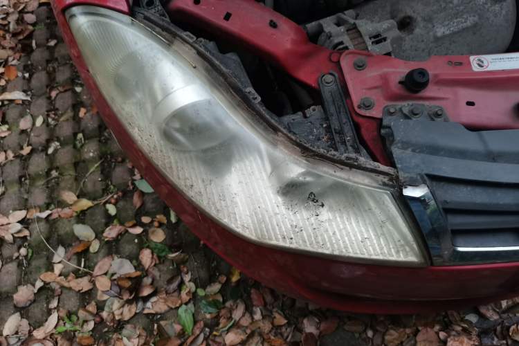 Used Chery Fengyun 2 2010 Hatchback 1.5L Ambition Model Right Front Headlight